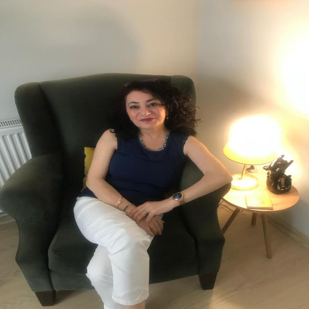 Aile Dan. Emine Pişmişoğlu